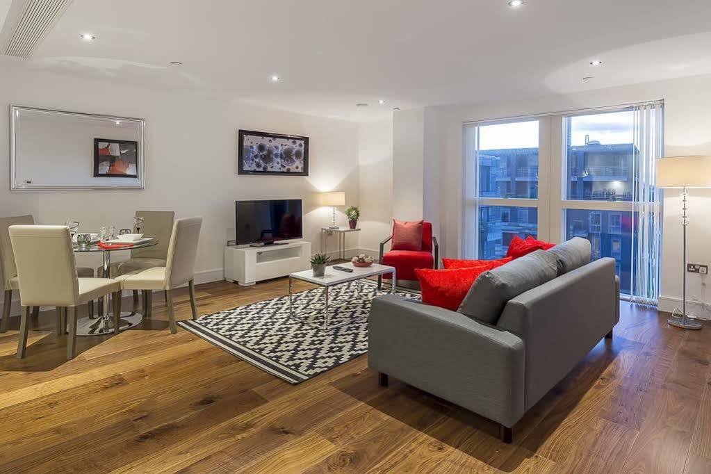 Lincoln Plaza Apartment London Exterior photo